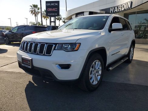 Used 2021 Jeep Grand Cherokee Laredo w/ Security & Convenience Group image 2