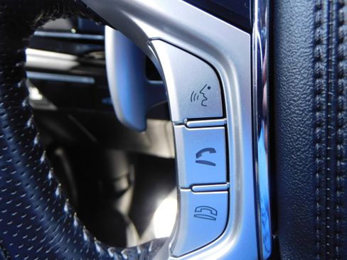 Used 2022 Mitsubishi Outlander SEL image 17