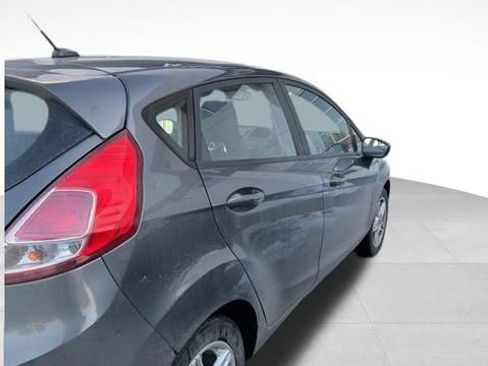 Used 2019 Ford Fiesta SE image 6