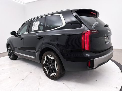 Used 2023 Kia Telluride S w/ S Sunroof Package image 15