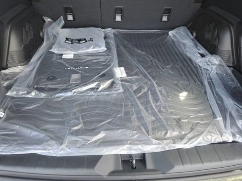 New 2026 Subaru Outback Limited AWD/4WD image 16