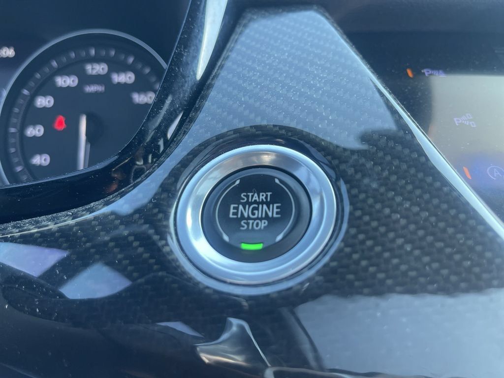 Used 2020 Cadillac XT6 Sport AWD/4WD image 17