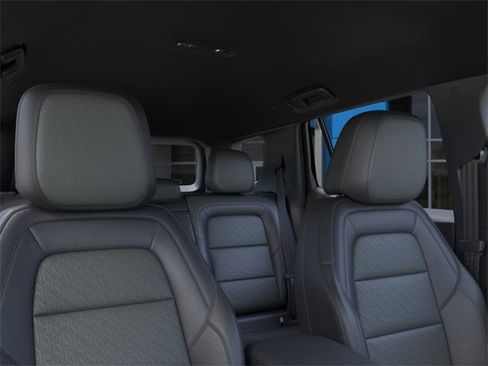 New 2026 Chevrolet Equinox LT w/ Convenience Package II image 24