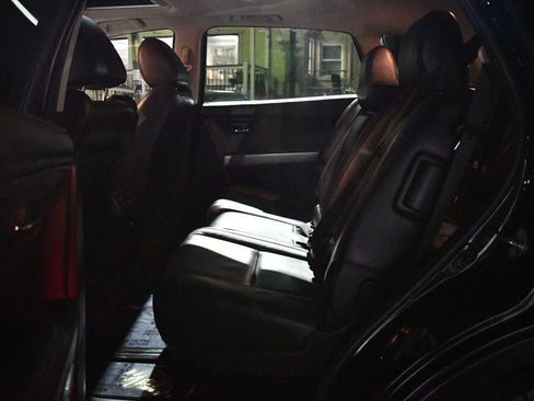 Used 2012 MAZDA CX-9 Grand Touring w/ Moonroof & Bose Audio Pkg image 24