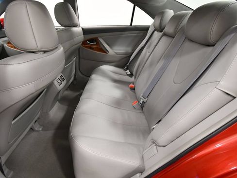 Used 2009 Toyota Camry XLE FWD image 14