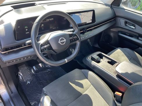 Certified 2023 Nissan Ariya FWD image 13