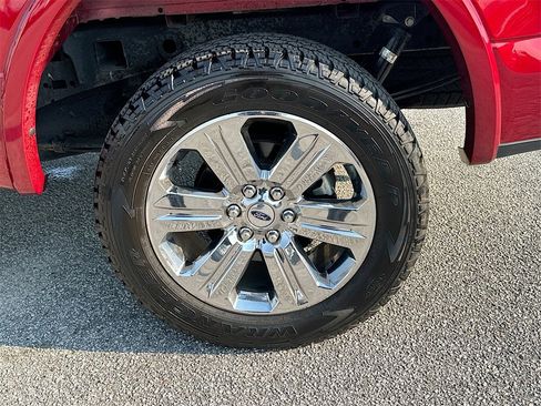 Certified 2018 Ford F150 Lariat image 24