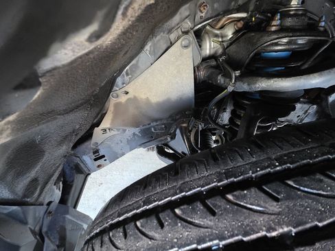 Used 2016 Toyota 4Runner Limited image 42