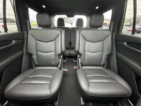 Used 2023 Cadillac XT6 Premium Luxury image 22