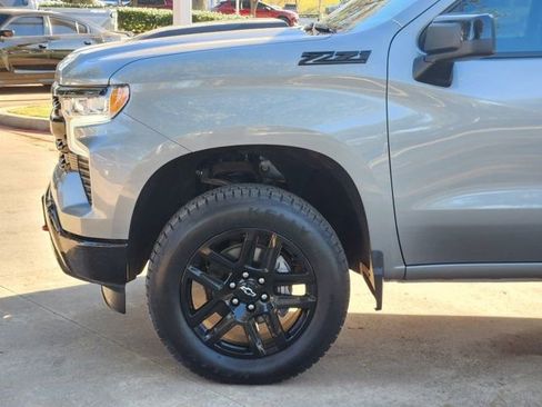 Used 2024 Chevrolet Silverado 1500 LT Trail Boss w/ Convenience Package II image 15