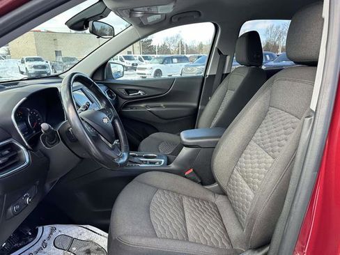 Used 2019 Chevrolet Equinox LT w/ Driver Convenience Package image 10