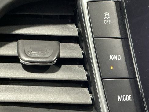 Used 2021 Buick Enclave Avenir w/ Avenir Technology Package image 5