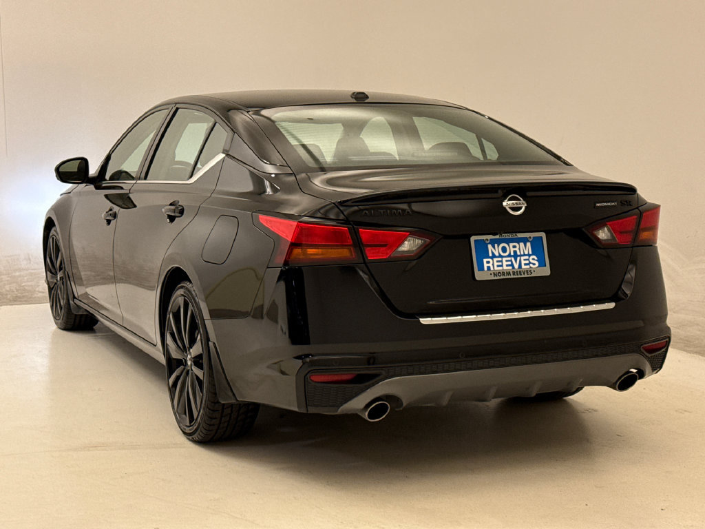 Used 2022 Nissan Altima 2.5 SR w/ Midnight Edition Package FWD image 7