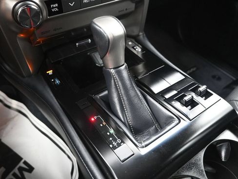 Used 2021 Lexus GX 460 Premium w/ Premium Package AWD/4WD image 24