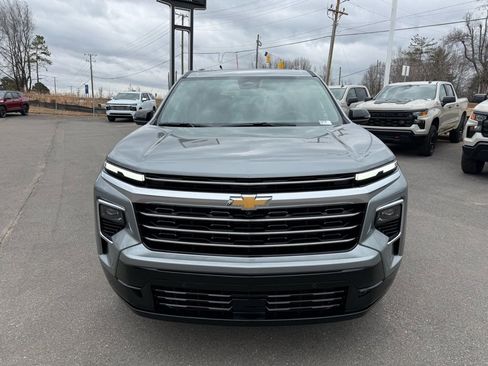 New 2026 Chevrolet Traverse High Country image 8