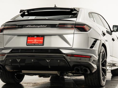 Used 2024 Lamborghini Urus Performante image 9
