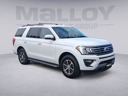 Used 2020 Ford Expedition XLT w/ Equipment Group 202A AWD/4WD image 7