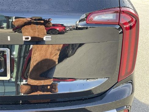 New 2025 Kia Telluride S image 11