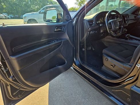 Used 2023 Dodge Durango GT AWD/4WD image 32
