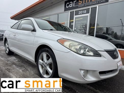 Used 2005 Toyota Solara SLE image 1