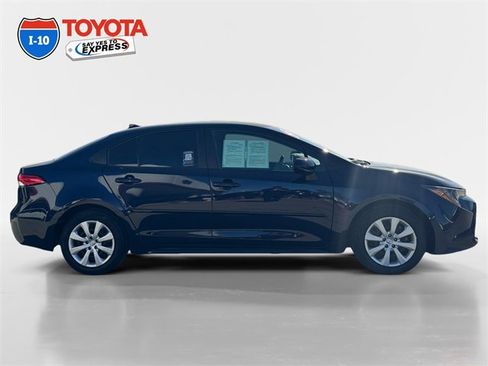 Certified 2025 Toyota Corolla LE image 6