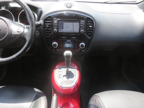 Used 2015 Nissan Juke SL AWD/4WD image 16