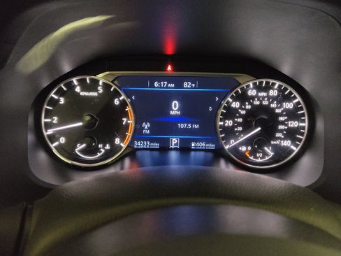 Used 2025 Nissan Altima 2.5 SV FWD image 23