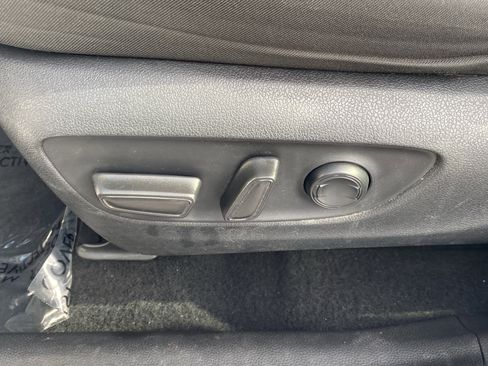 Used 2024 Toyota RAV4 XLE image 16