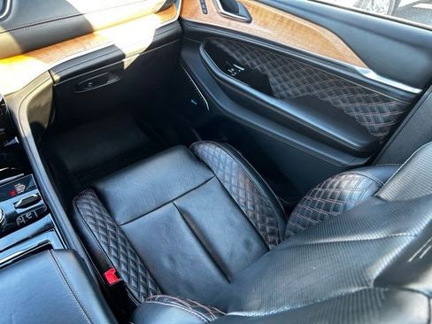 Used 2021 Jeep Grand Cherokee L Summit image 15