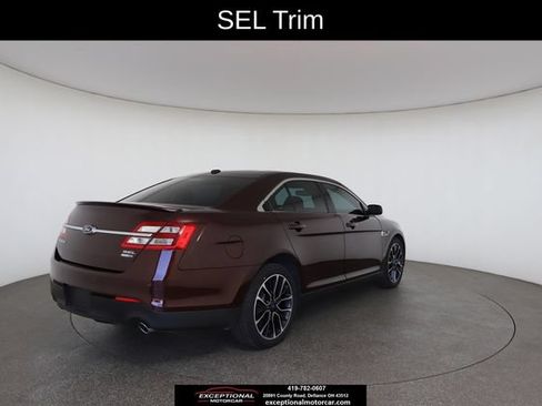 Used 2018 Ford Taurus SEL w/ Equipment Group 201A AWD/4WD image 18