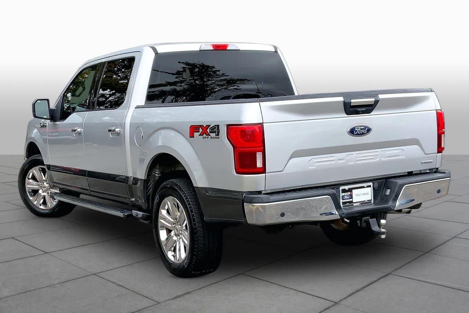 Used 2018 Ford F150 XLT w/ Equipment Group 302A Luxury AWD/4WD image 12