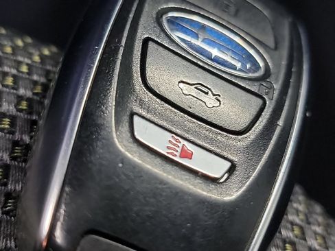 Used 2024 Subaru Crosstrek 2.0i Premium AWD/4WD image 31