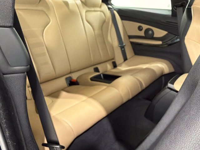 Used 2016 BMW M4 Coupe RWD image 21