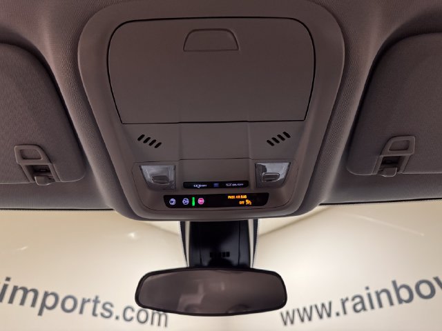 Used 2025 Chevrolet Blazer LT FWD image 17