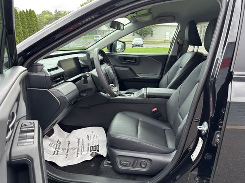 Used 2026 Toyota RAV4 XLE Premium AWD/4WD image 13