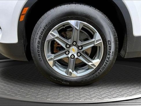 Certified 2023 Chevrolet Blazer LT AWD/4WD image 29