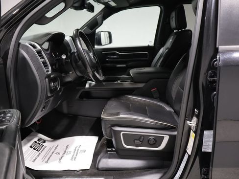 Used 2022 RAM 1500 Laramie w/ Sport Appearance Package AWD/4WD image 9