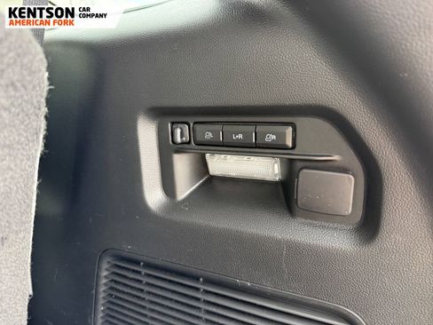 Used 2025 Ford Explorer Platinum w/ LUX Leather Package image 37