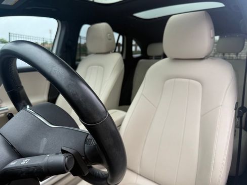 Used 2022 Mercedes-Benz GLA 250 4MATIC image 22