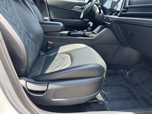 Certified 2023 Kia Sportage X-Line w/ X-Line Premium Package AWD/4WD image 16