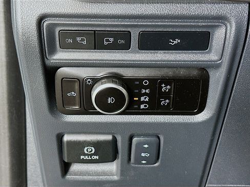 Used 2023 Ford F150 Lariat w/ Equipment Group 502A High image 17