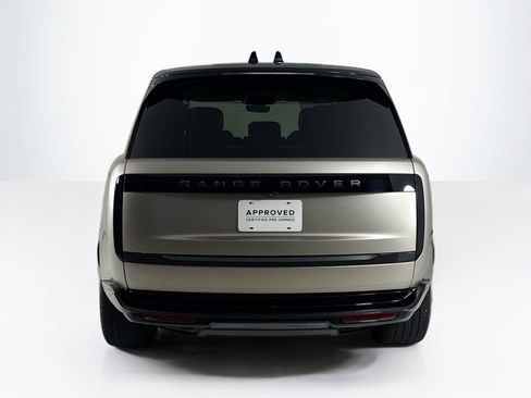 Used 2023 Land Rover Range Rover SE image 4
