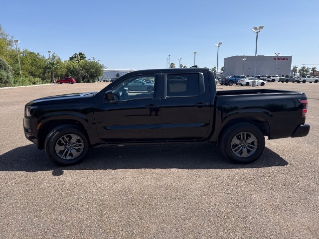 Used 2025 Nissan Frontier SV RWD image 4