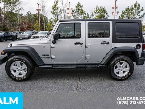 Used 2018 Jeep Wrangler Unlimited Sport S image 7