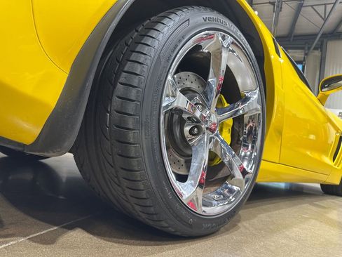 Used 2011 Chevrolet Corvette Grand Sport w/ Preferred Equipment Group image 51