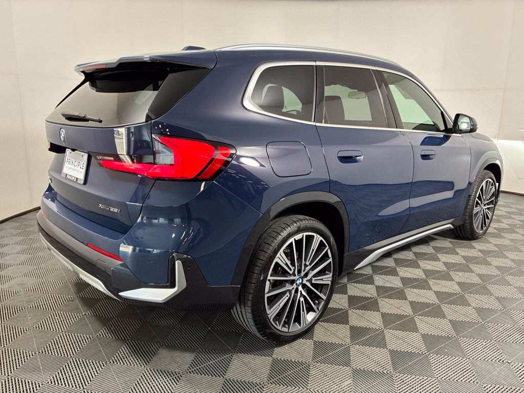 Certified 2026 BMW X1 xDrive28i w/ Technology Package AWD/4WD image 5