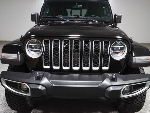Used 2021 Jeep Gladiator Overland w/ Popular Equipment Package image 5