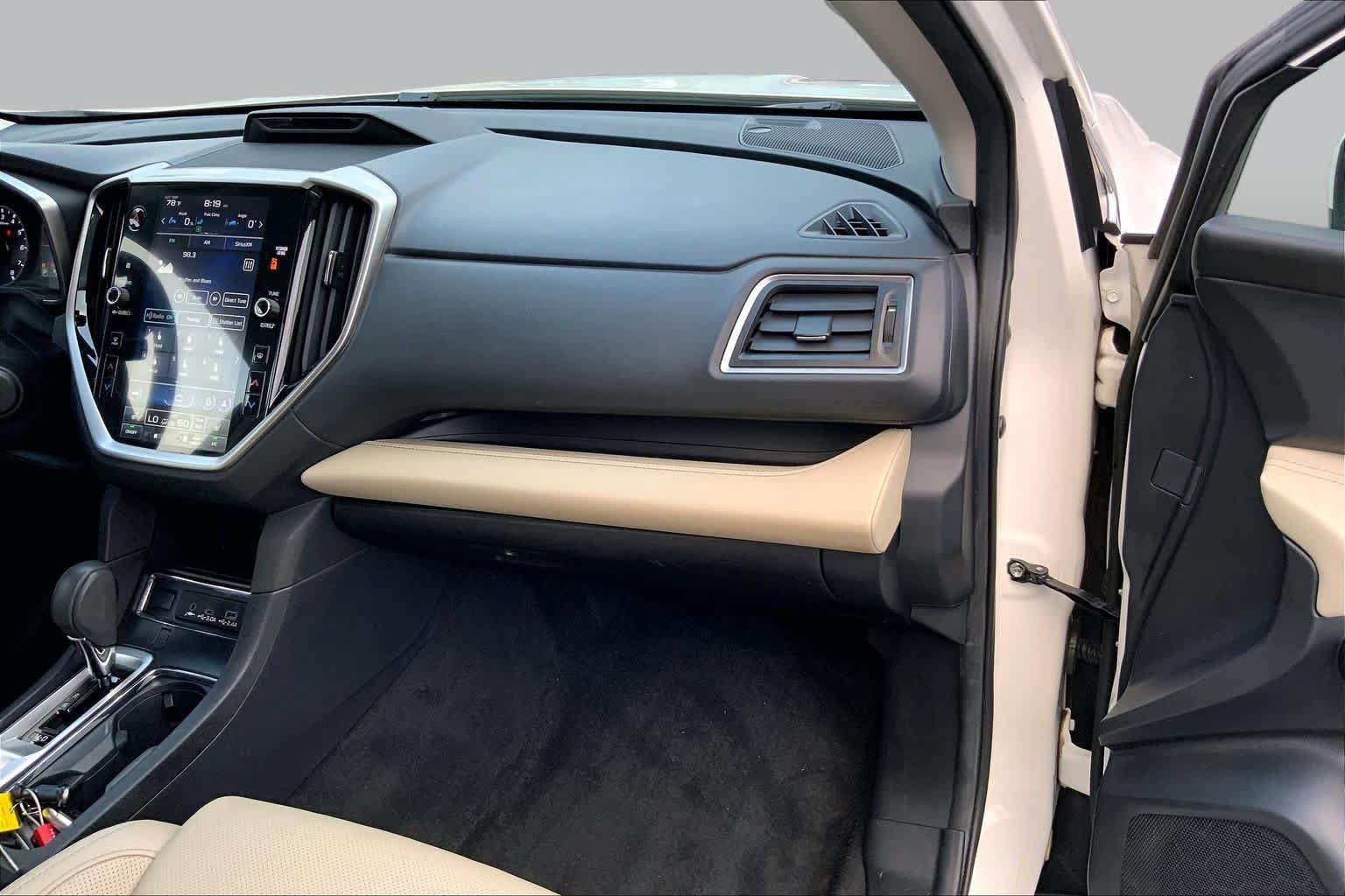 Used 2023 Subaru Ascent Limited AWD/4WD image 16