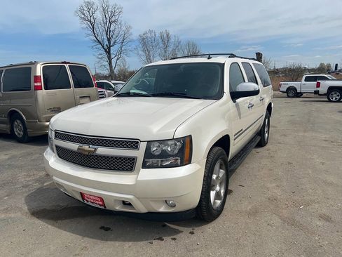 Used 2011 Chevrolet Suburban LTZ image 1
