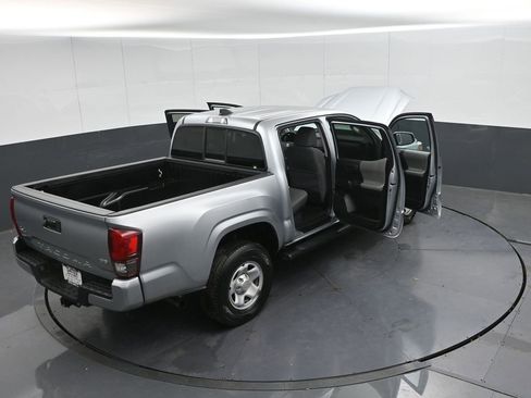 Used 2022 Toyota Tacoma SR image 46